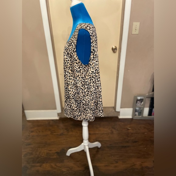 Faded Glory 1x leopard print tank 100% polyester ptp 20 inches - Picture 2 of 4